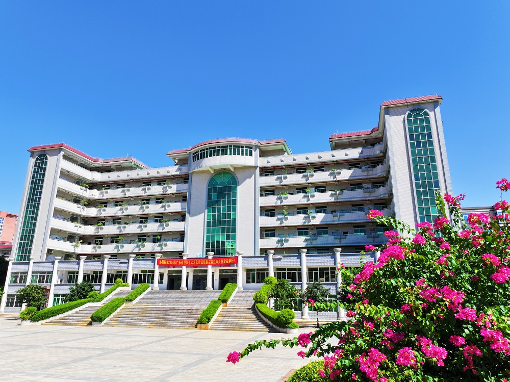 湛江某文武学校